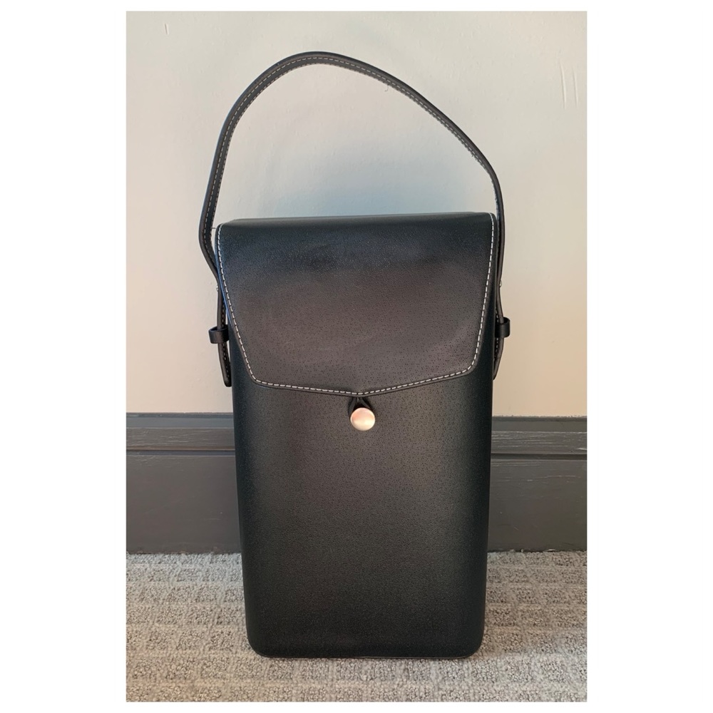 Wine Bottle Carrier